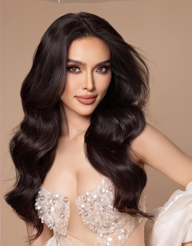 Lộ nhan sắc khi chưa thẩm mỹ của cô gái "bại trận" trước Lê Võ Quế Anh- Ảnh 7. Lộ nhan sắc khi chưa thẩm mỹ của cô gái "bại trận" trước Lê Võ Quế Anh- Ảnh 7.