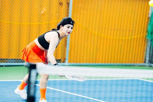 Chơi pickleball 4 ngày xuyên lễ, hội “chị đẹp” tuyên bố 1 điều bất ngờ về lời đồn lên sân giữ chồng- Ảnh 3. Chơi pickleball 4 ngày xuyên lễ, hội “chị đẹp” tuyên bố 1 điều bất ngờ về lời đồn lên sân giữ chồng- Ảnh 3.