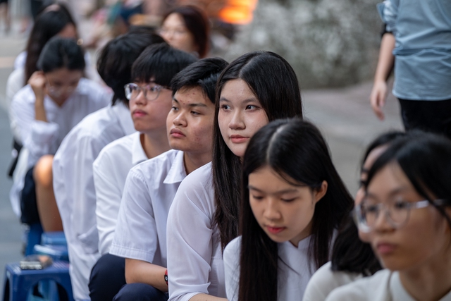 Xem loạt ảnh khai giảng mới thấy, nữ sinh Việt cứ mặc áo dài là Xem loạt ảnh khai giảng mới thấy, nữ sinh Việt cứ mặc áo dài là