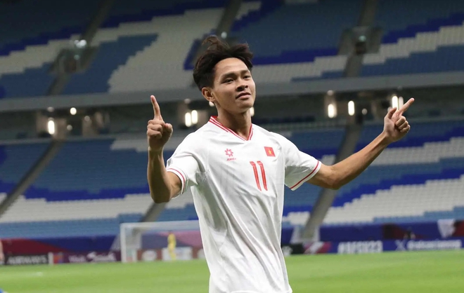 Bùi Vĩ Hào - “Kép phụ” thời HLV Troussier nhưng lại là ngôi sao giúp U23 Việt Nam giành chiến thắng tưng bừng là ai? - Ảnh 1.