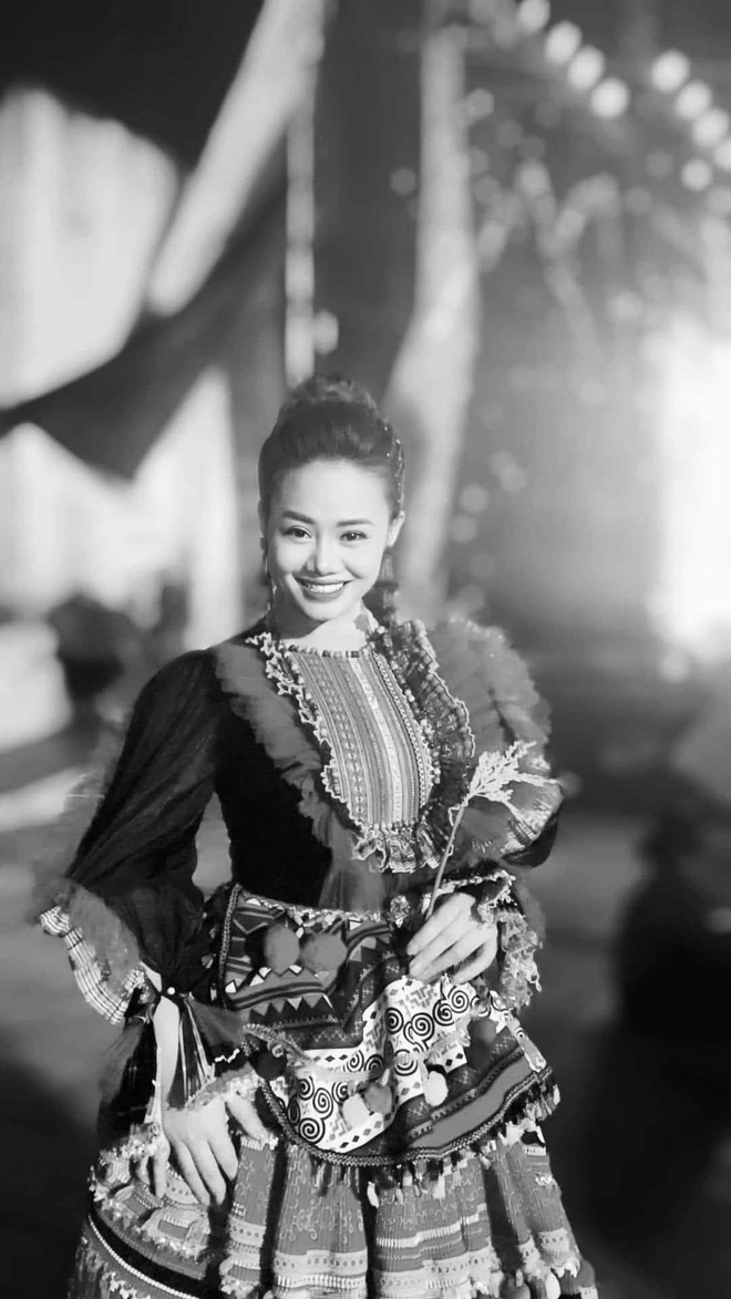 Xót xa hình ảnh bên trong tang lễ của ca sĩ Ngọc Diệp qua đời vì đột quỵ ở Hải Phòng - Ảnh 4.