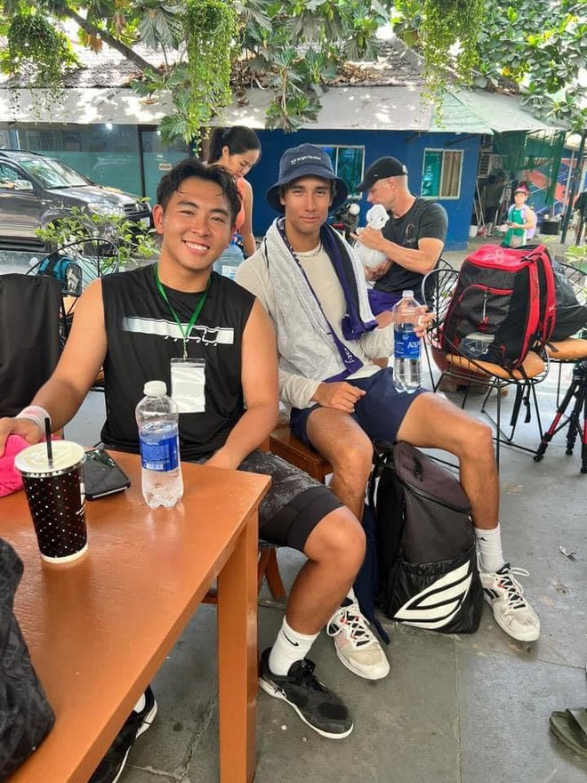 Chân dung trai đẹp vô địch giải Pickleball châu Á đang gây sốt tại Việt Nam, thì ra là VĐV top thế giới! - Ảnh 9.