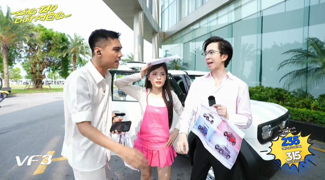 PewPew livestream bán VinFast VF 3 ngay tại nhà máy, háo hức chờ nhận xe chỉ để làm điều này! - Ảnh 3.