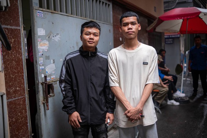 Người hùng tái hiện lại cảnh phá tường cứu người trong vụ cháy ở Trung Kính: Hôm đó em cầm cây búa không thấy nặng như hôm nay - Ảnh 5.