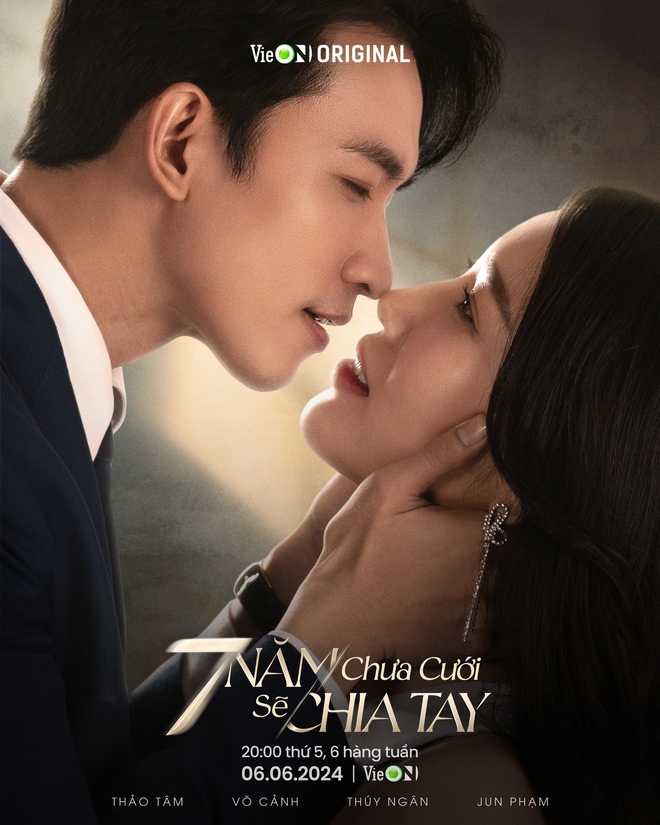Phim Việt remake từ bom tấn Hàn mới tung poster đã bị chê lên chê xuống, phản diện nhìn cứ như “trò cười” - Ảnh 3.