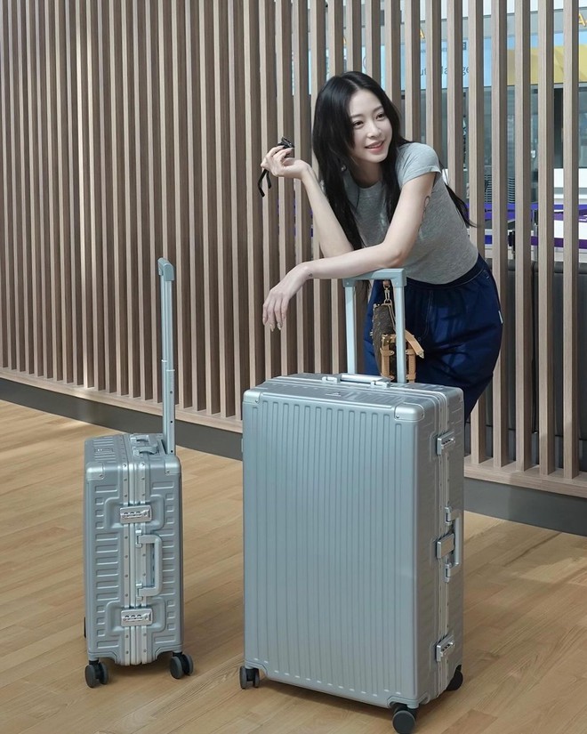 Tuần trăng mật đáng thất vọng của nữ diễn viên và ông xã kém 10 tuổi ở Ý - Ảnh 5.