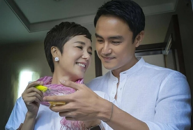 5 phim Hoa ngữ dở nhất mọi thời đại: Hạng 1 bị gỡ gấp vì cảnh quay thô tục động chạm vòng một phụ nữ - Ảnh 9.