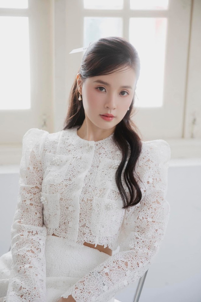 Hé lộ thêm 2 quy định của Midu và chồng thiếu gia dành cho khách mời dự hôn lễ - Ảnh 2.