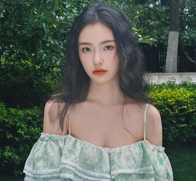 Tiểu tam tin đồn khiến Trần Hiểu si mê đến mức đòi ly dị Trần Nghiên Hy là ai? - Ảnh 13.