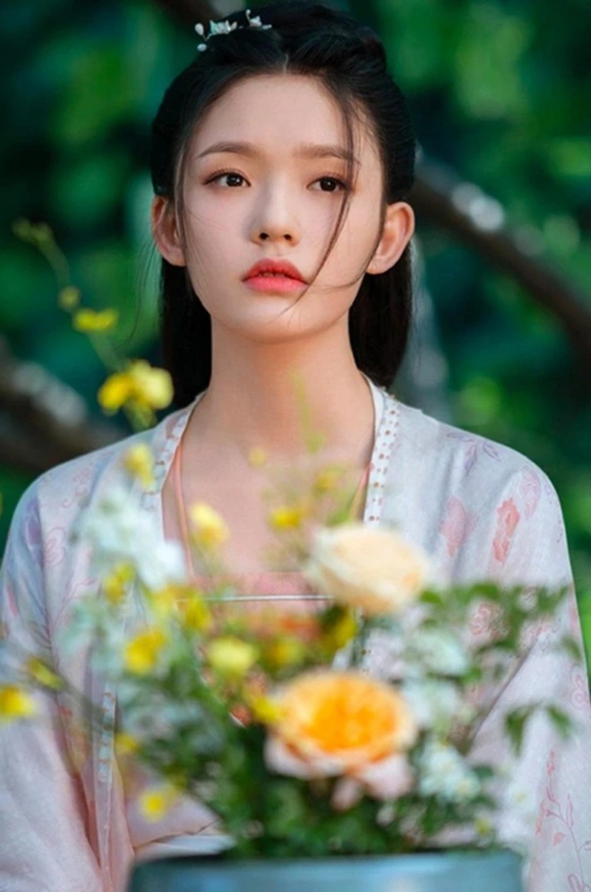 Tiểu tam tin đồn khiến Trần Hiểu si mê đến mức đòi ly dị Trần Nghiên Hy là ai? - Ảnh 19.