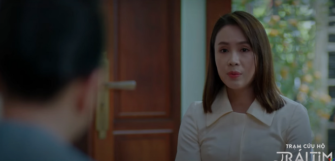 Trạm Cứu Hộ Trái Tim tập 46: Khán giả bức xúc vì tình tiết phi lý, bôi nhọ hình ảnh ngành y - Ảnh 2.