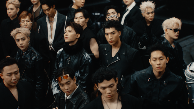 Từ 2 MV chủ đề: 33 người đàn ông trưởng thành của Anh Trai Vượt Ngàn Chông Gai đang giành thế thắng trước các tiểu thịt tươi Anh Trai Say Hi - Ảnh 3.