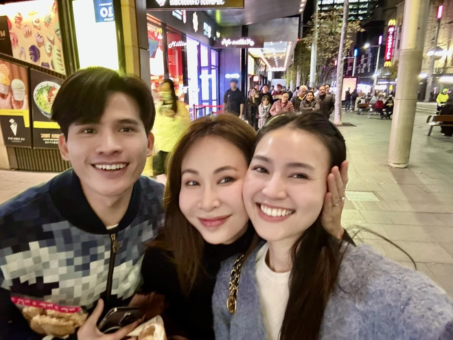 Bị đồng nghiệp bất ngờ bắt gặp tại Úc, Lan Ngọc có phản ứng thế nào? - Ảnh 3.