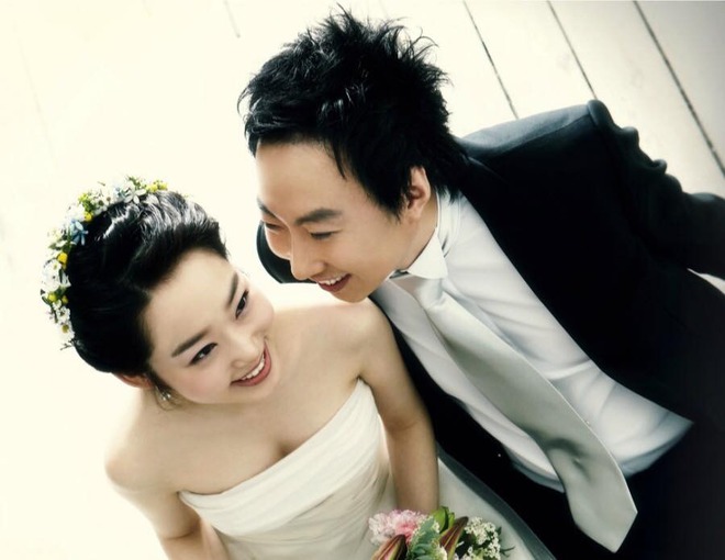 Sao nam phát cuồng vì nữ ca sĩ kém 31 tuổi, đến mức lục đục gia đình và hứng gạch đá tới tấp - Ảnh 6.