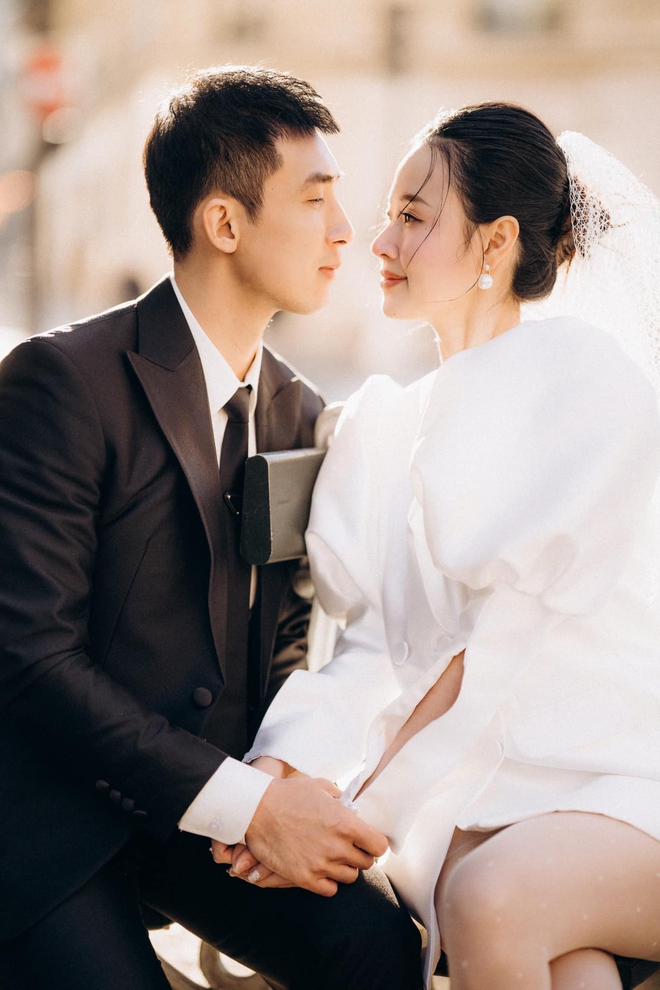 Toàn cảnh lễ cưới riêng tư tại Đà Lạt của Midu chính thức hé lộ: Visual dâu rể cực phẩm, không gian như cổ tích - Ảnh 7.