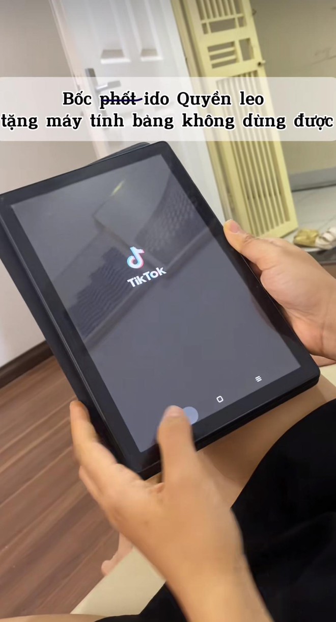 Quyền Leo Daily bị phốt tưng bừng vì tặng máy tính bảng không dùng được, thương hiệu lạ mà lại còn đời cũ, thực hư thế nào? - Ảnh 4.