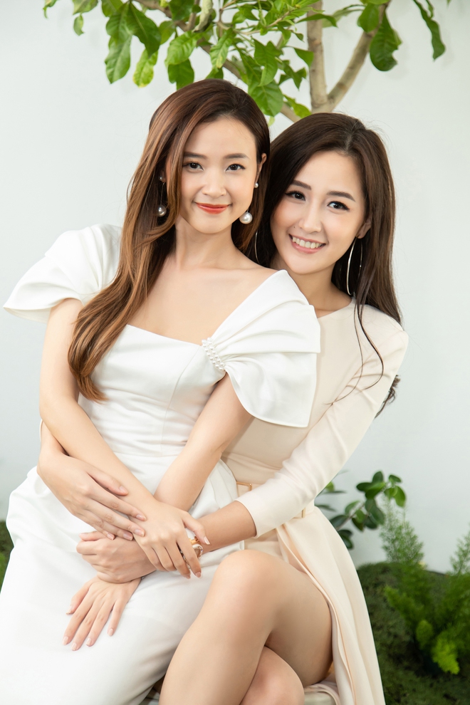 Hoa hậu Mai Phương Thuý xả kho ảnh dự cưới, để lộ món quà đặc biệt Midu - Minh Đạt tặng khách mời - Ảnh 10.
