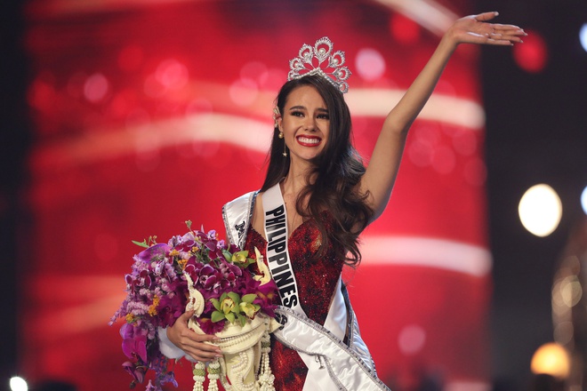 Thi Miss Universe, Kỳ Duyên có phải trả lại vương miện Hoa hậu Việt Nam? - Ảnh 3.