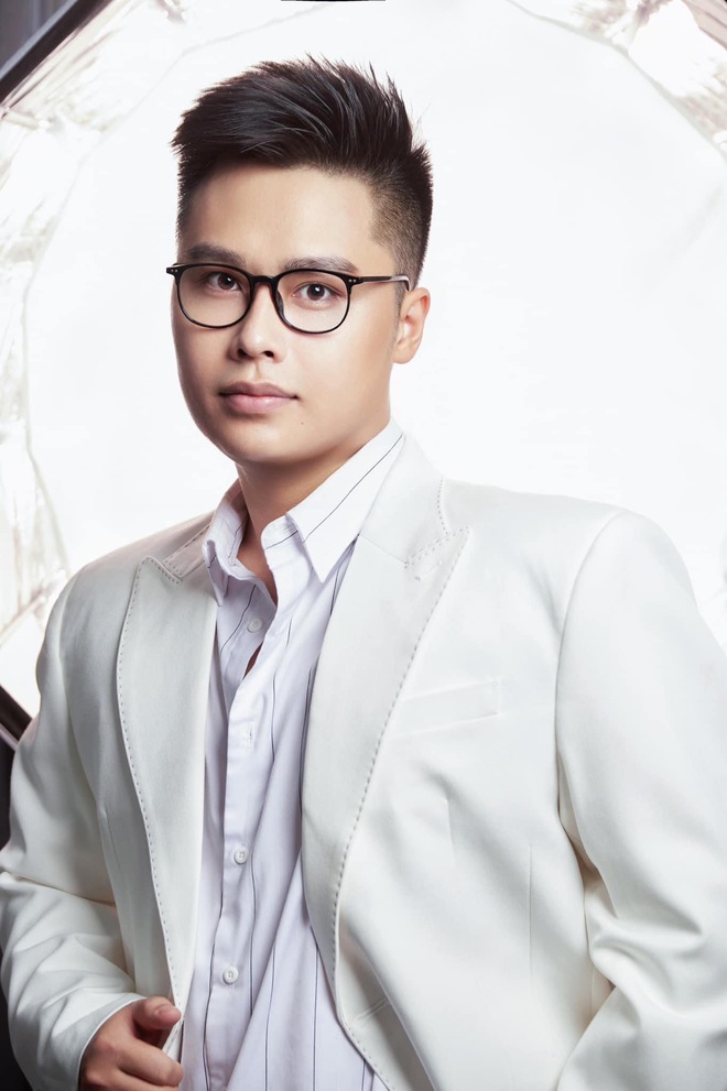 NTK Việt đăng bài ẩn ý giữa drama bộ 3 Hoàng Thuỳ - Dược sĩ Tiến - Hương Giang: Bớt đóng vai nạn nhân lại - Ảnh 4.