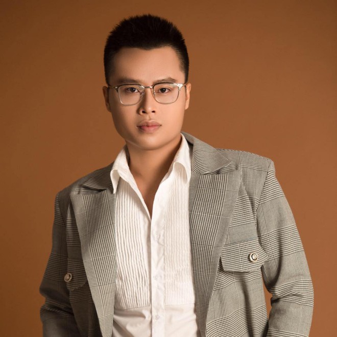 NTK Việt đăng bài ẩn ý giữa drama bộ 3 Hoàng Thuỳ - Dược sĩ Tiến - Hương Giang: Bớt đóng vai nạn nhân lại - Ảnh 5.