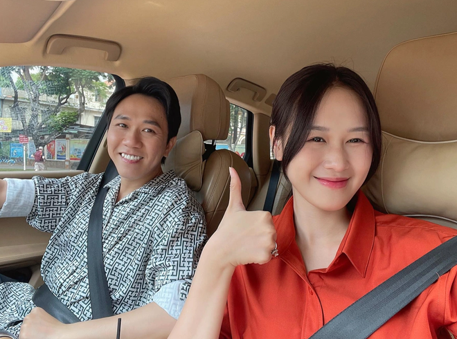 Midu cùng dàn sao khoe thiệp cưới Anh Đức, dự sẽ có nửa showbiz tụ họp! - Ảnh 8.