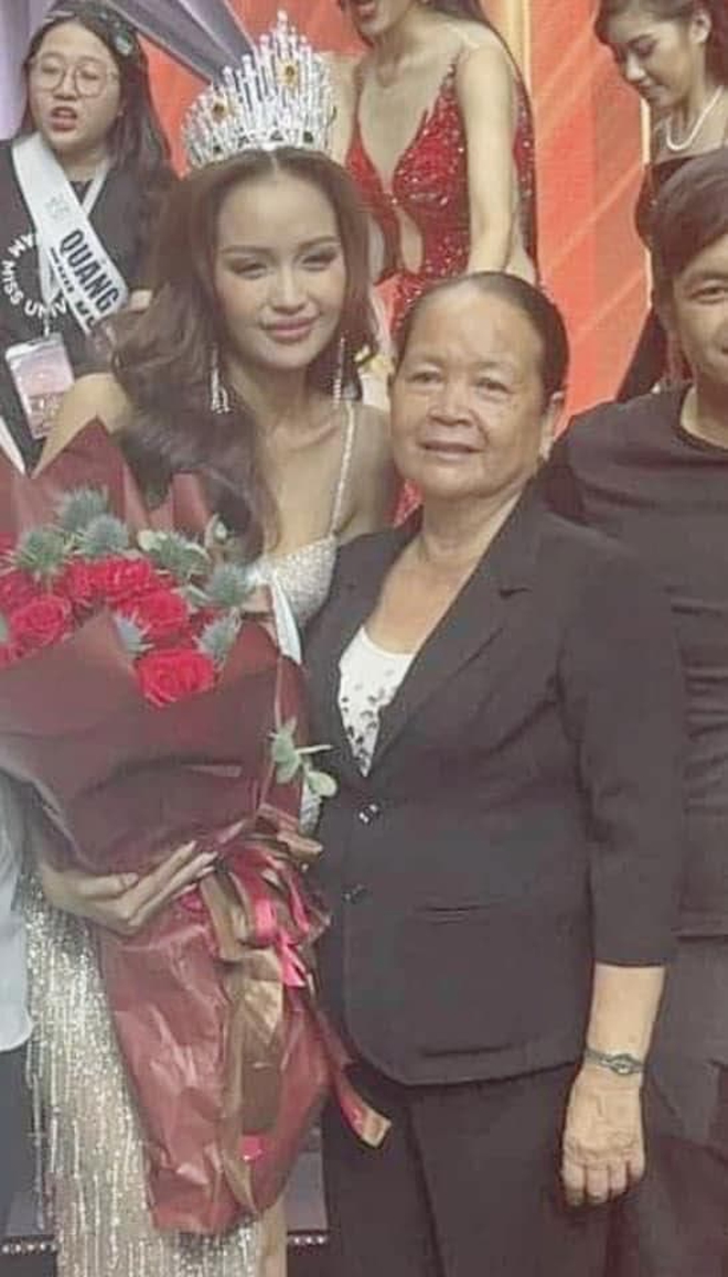 Mẹ Hoa hậu Ngọc Châu đột ngột qua đời vì tai nạn giao thông- Ảnh 3. Mẹ Hoa hậu Ngọc Châu đột ngột qua đời vì tai nạn giao thông- Ảnh 3.