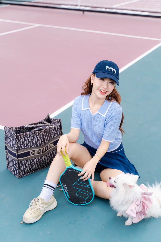 Hội gái xinh lên tiếng về những ác cảm vô lý với pickleball: Chơi chưa mà chê?- Ảnh 5. Hội gái xinh lên tiếng về những ác cảm vô lý với pickleball: Chơi chưa mà chê?- Ảnh 5.