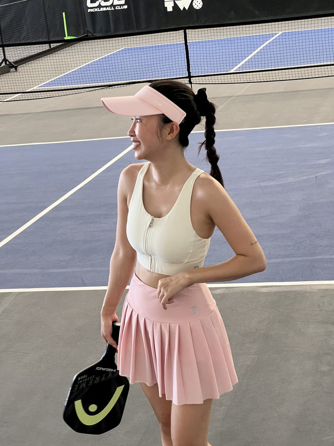 Hội gái xinh lên tiếng về những ác cảm vô lý với pickleball: Chơi chưa mà chê?- Ảnh 4. Hội gái xinh lên tiếng về những ác cảm vô lý với pickleball: Chơi chưa mà chê?- Ảnh 4.