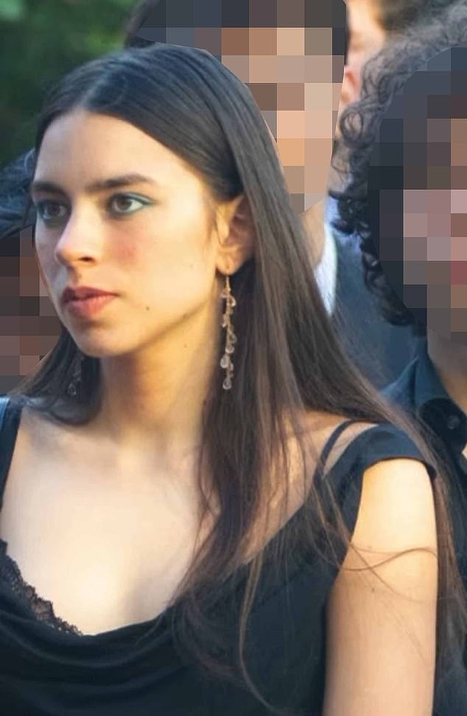 Nóng: Tìm thấy 4 thi thể trong vụ chìm siêu du thuyền 1.000 tỷ, xót xa trước hình ảnh trục vớt tại hiện trường- Ảnh 2. Nóng: Tìm thấy 4 thi thể trong vụ chìm siêu du thuyền 1.000 tỷ, xót xa trước hình ảnh trục vớt tại hiện trường- Ảnh 2.