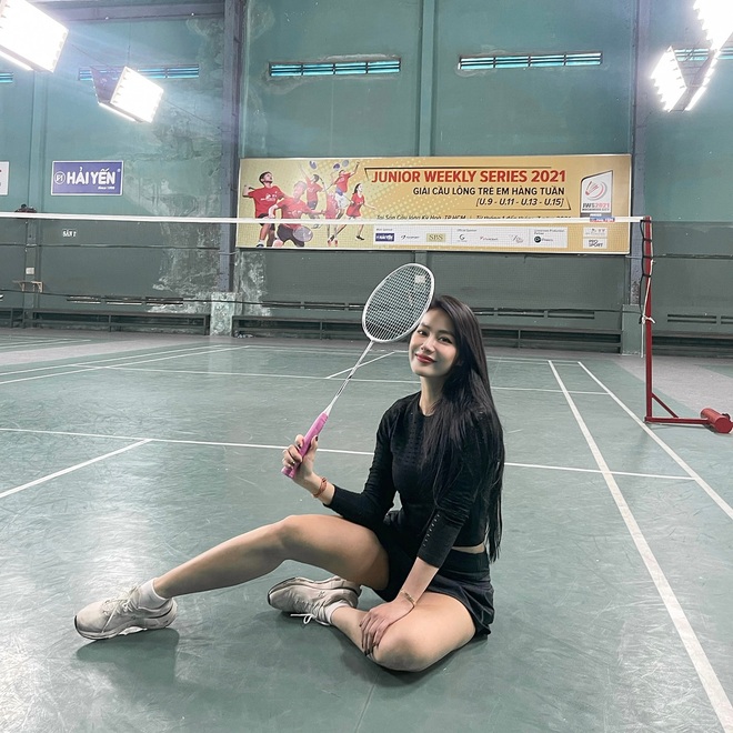 Tới lượt bạn thân Huyền Baby thành tâm điểm tranh cãi bởi đồ tập pickleball khoe lưng trần mướt mồ hôi- Ảnh 8. Tới lượt bạn thân Huyền Baby thành tâm điểm tranh cãi bởi đồ tập pickleball khoe lưng trần mướt mồ hôi- Ảnh 8.