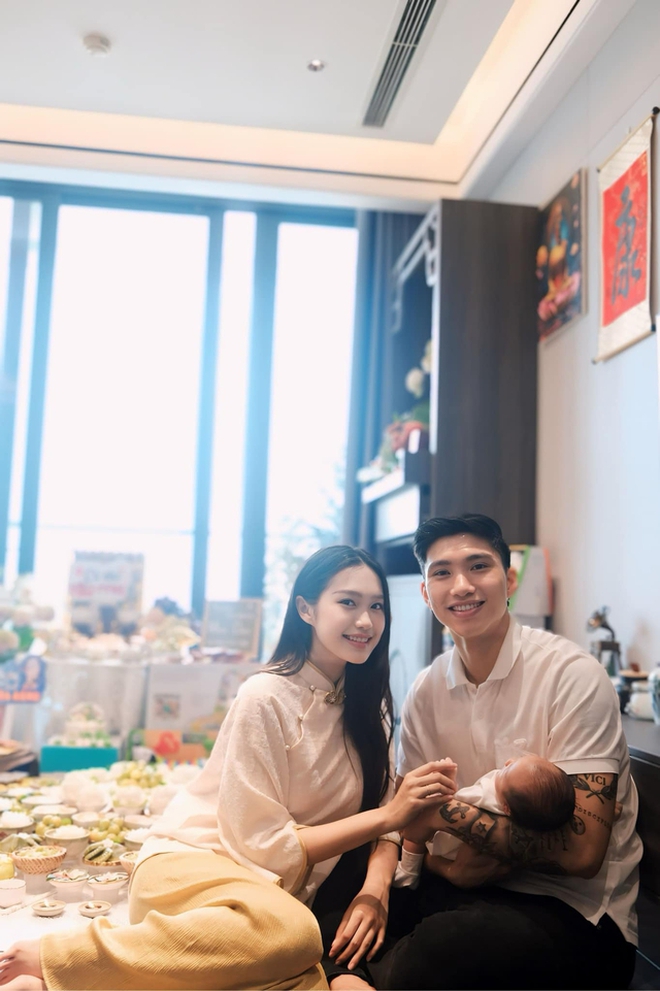 Đoàn Văn Hậu và Doãn Hải My lần đầu tung ảnh Full HD diện mạo quý tử Lúa- Ảnh 6. Đoàn Văn Hậu và Doãn Hải My lần đầu tung ảnh Full HD diện mạo quý tử Lúa- Ảnh 6.