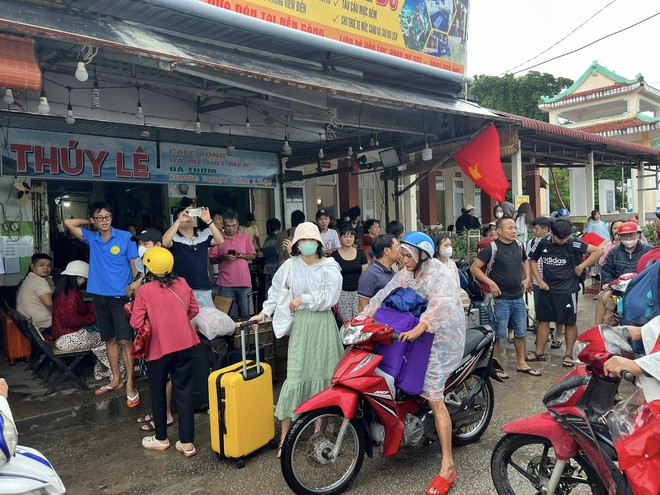 CẬP NHẬT lễ 2/9: Sapa đỉnh nóc ngập trong cờ hoa, Đà Lạt gói gọn bằng 2 từ CẬP NHẬT lễ 2/9: Sapa đỉnh nóc ngập trong cờ hoa, Đà Lạt gói gọn bằng 2 từ