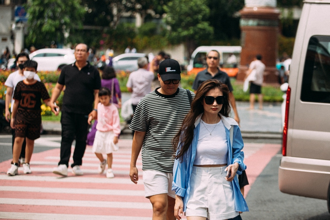Có một TP.HCM đẹp yên bình dưới sắc cờ rực rỡ ngày Tết Độc Lập- Ảnh 23. Có một TP.HCM đẹp yên bình dưới sắc cờ rực rỡ ngày Tết Độc Lập- Ảnh 23.