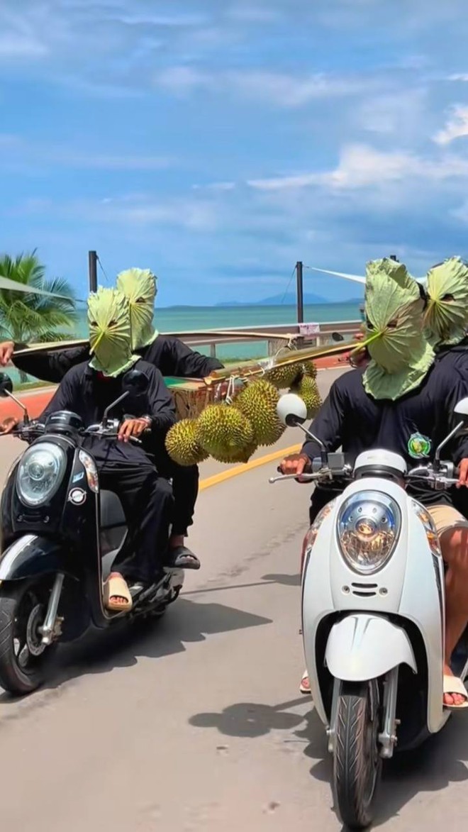 Trào lưu kỳ dị lấy đồ ăn làm mặt nạ chạy xe đã đến mức này rồi ư? Không tiết chế kẻo rước họa vào thân lúc nào không hay!- Ảnh 15. Trào lưu kỳ dị lấy đồ ăn làm mặt nạ chạy xe đã đến mức này rồi ư? Không tiết chế kẻo rước họa vào thân lúc nào không hay!- Ảnh 15.