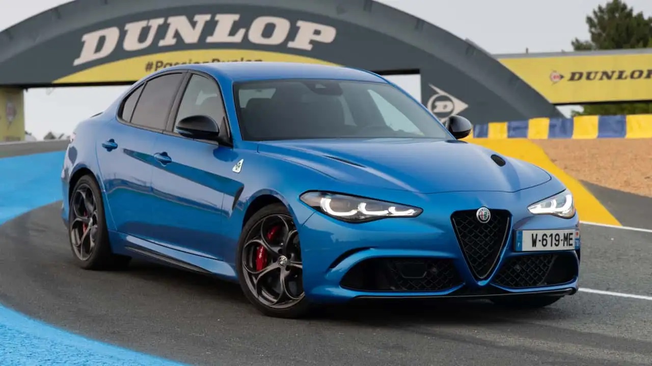 alfa romeo giulia quadrifoglio