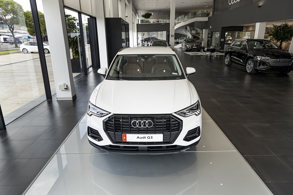 audi q3 advanced black edition1