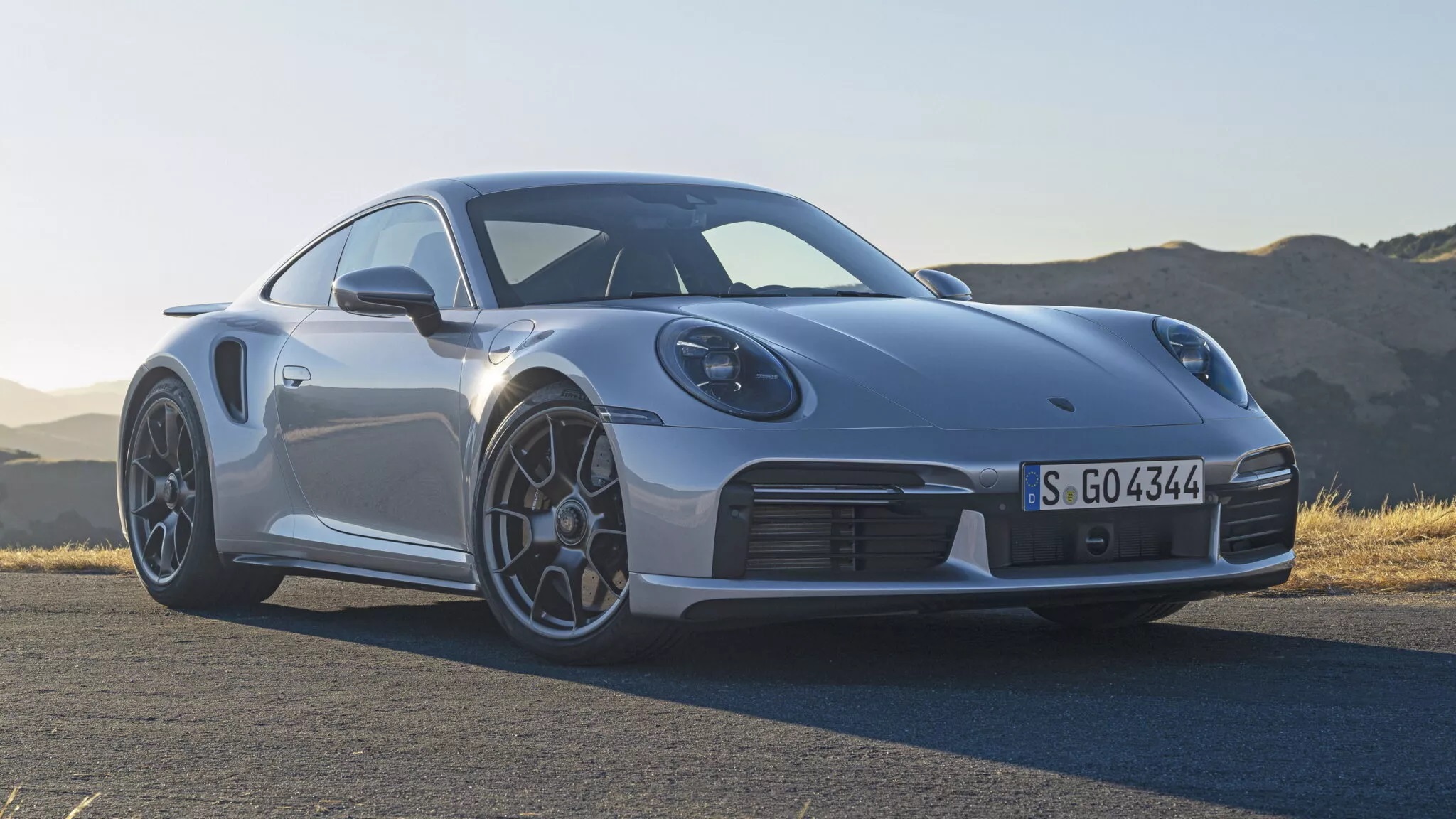 porsche 911 ban gioi han