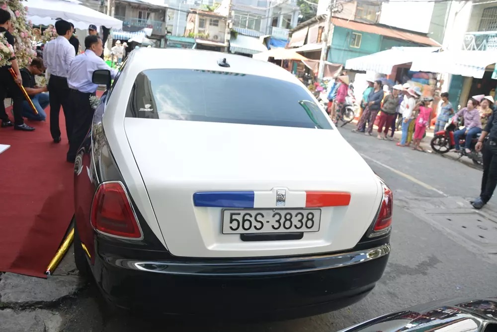 rolls royce ghost minh nhua