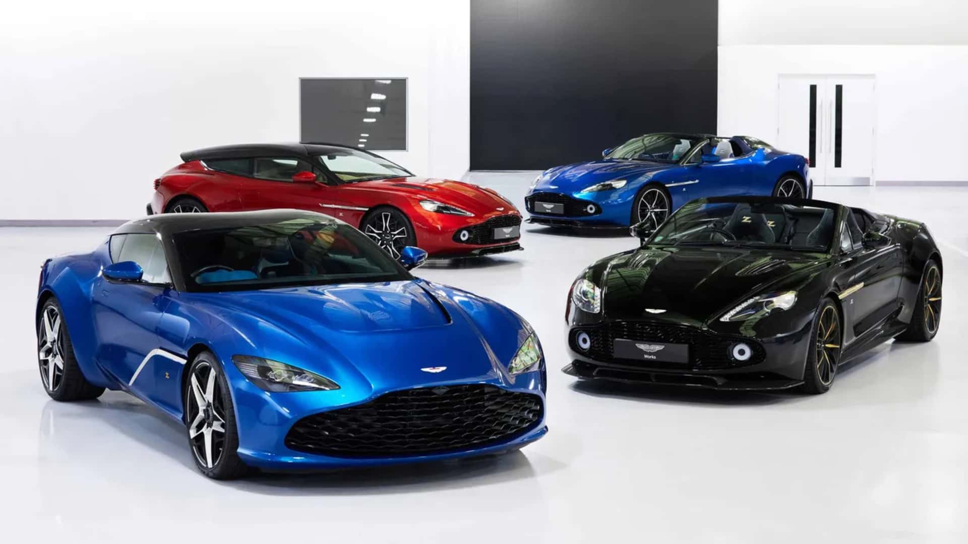 Aston Martin đang bán bốn chiếc xe đẹp nhất của mình