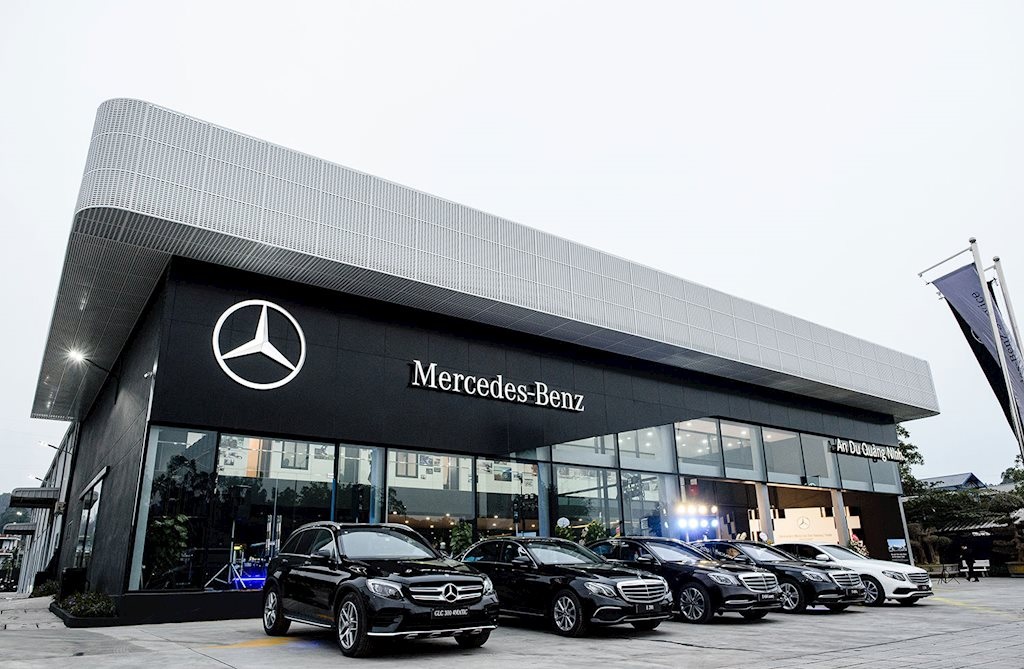 mercedes benz viet nam1