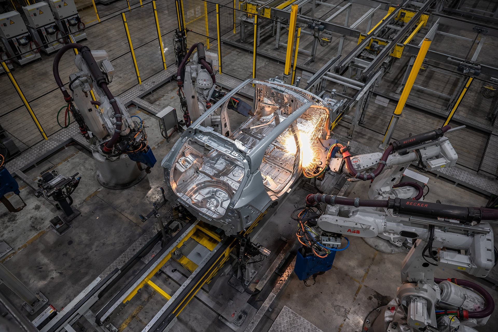 VinFast đặt mục tiêu nâng tỷ lệ nội địa hóa lên 84% vào năm 2026