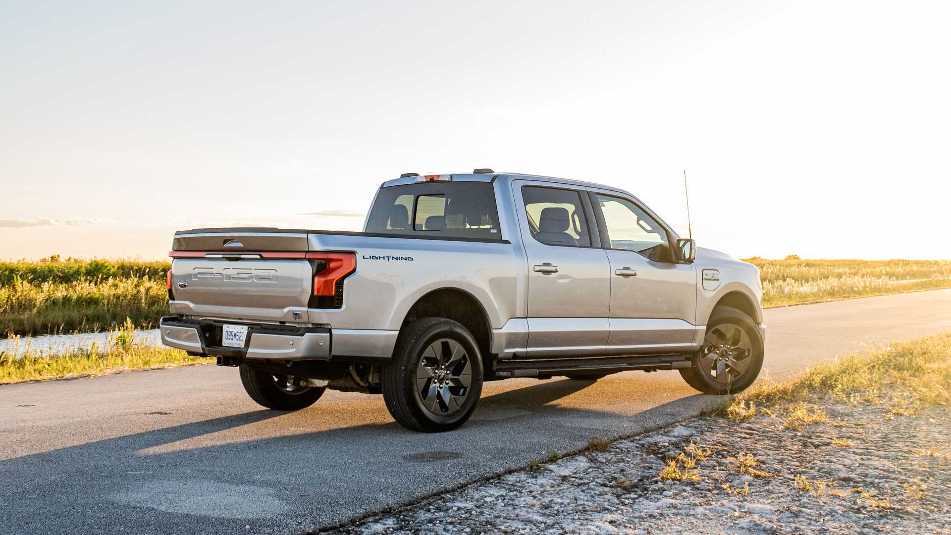 2022 ford f 150 lightning driving notes review 1 2022 ford f 150 lightning driving notes review 1