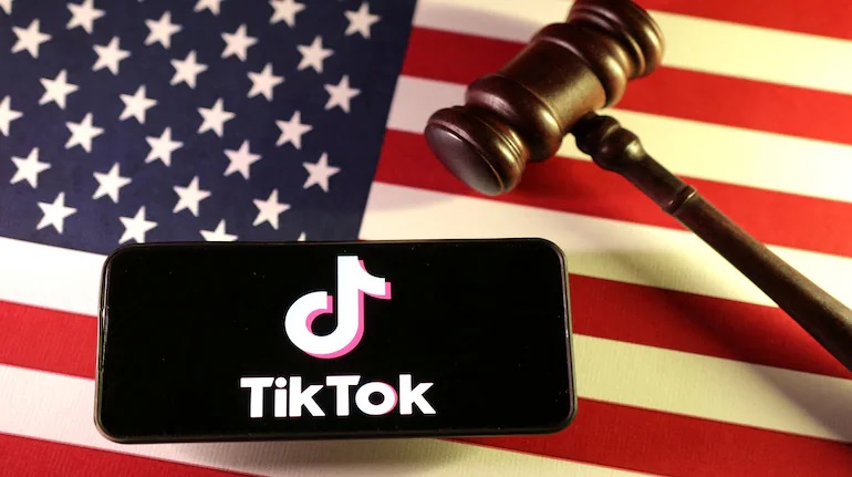 tik us