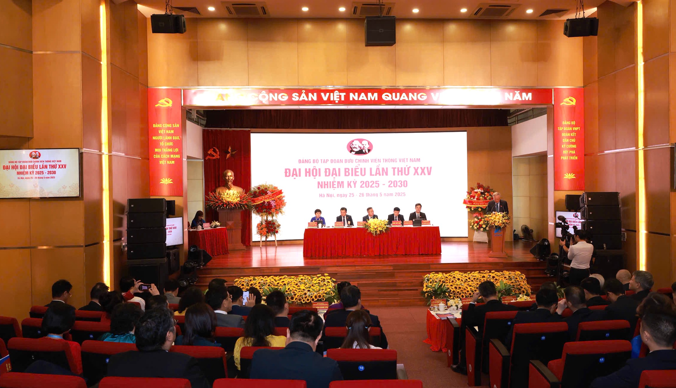 265 toan anh dai hoi