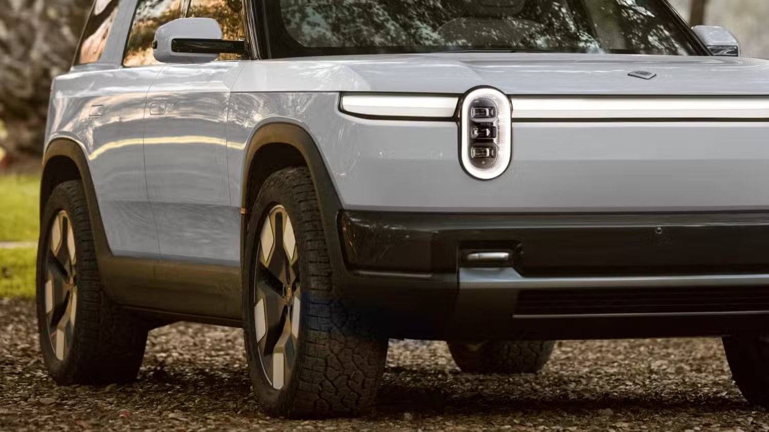 rivian r1s1