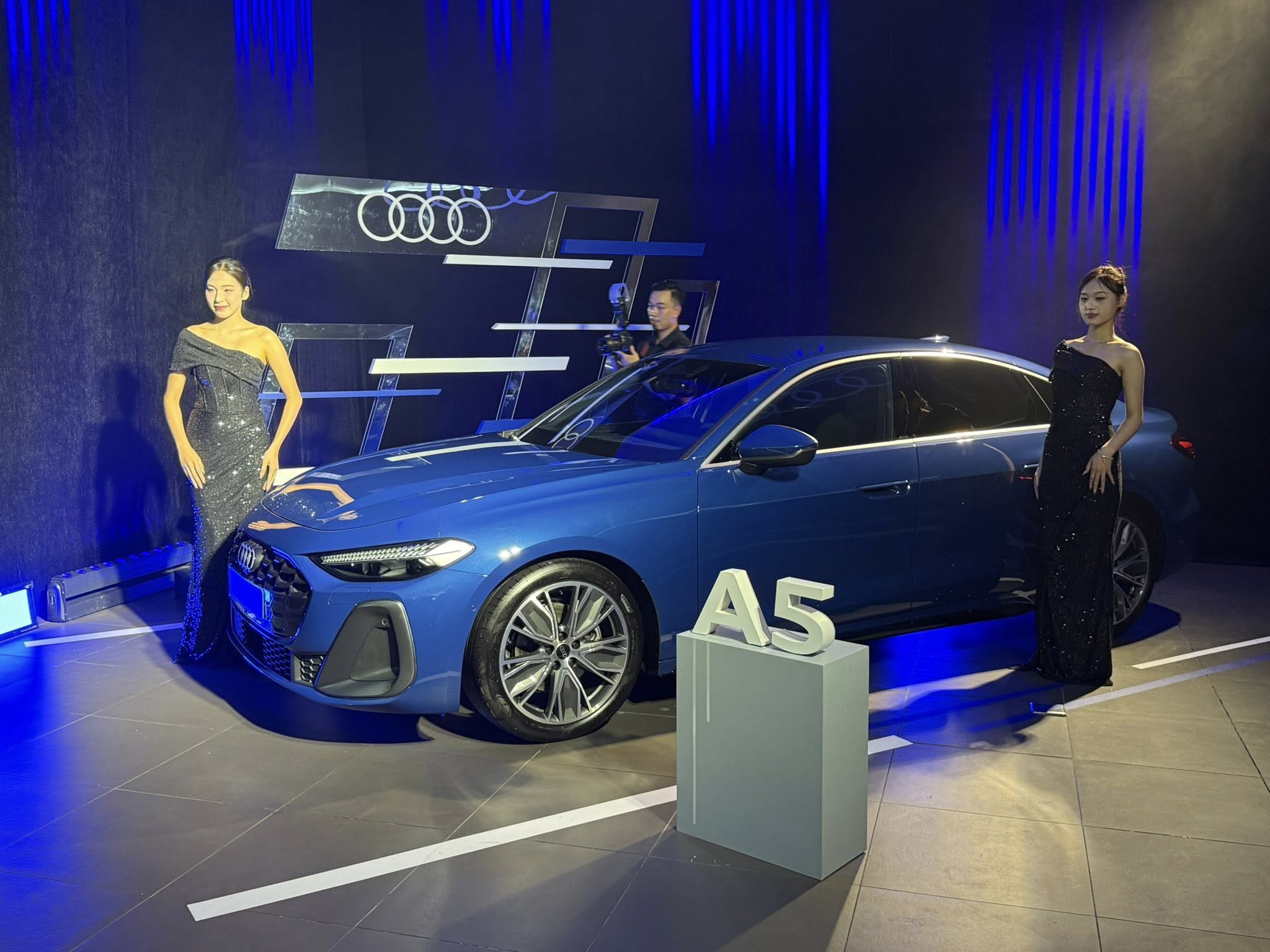 Audi A5 hoàn toàn mới ra mắt: Sedan coupe đậm chất thể thao, mở bán từ 2,199 tỷ đồng
