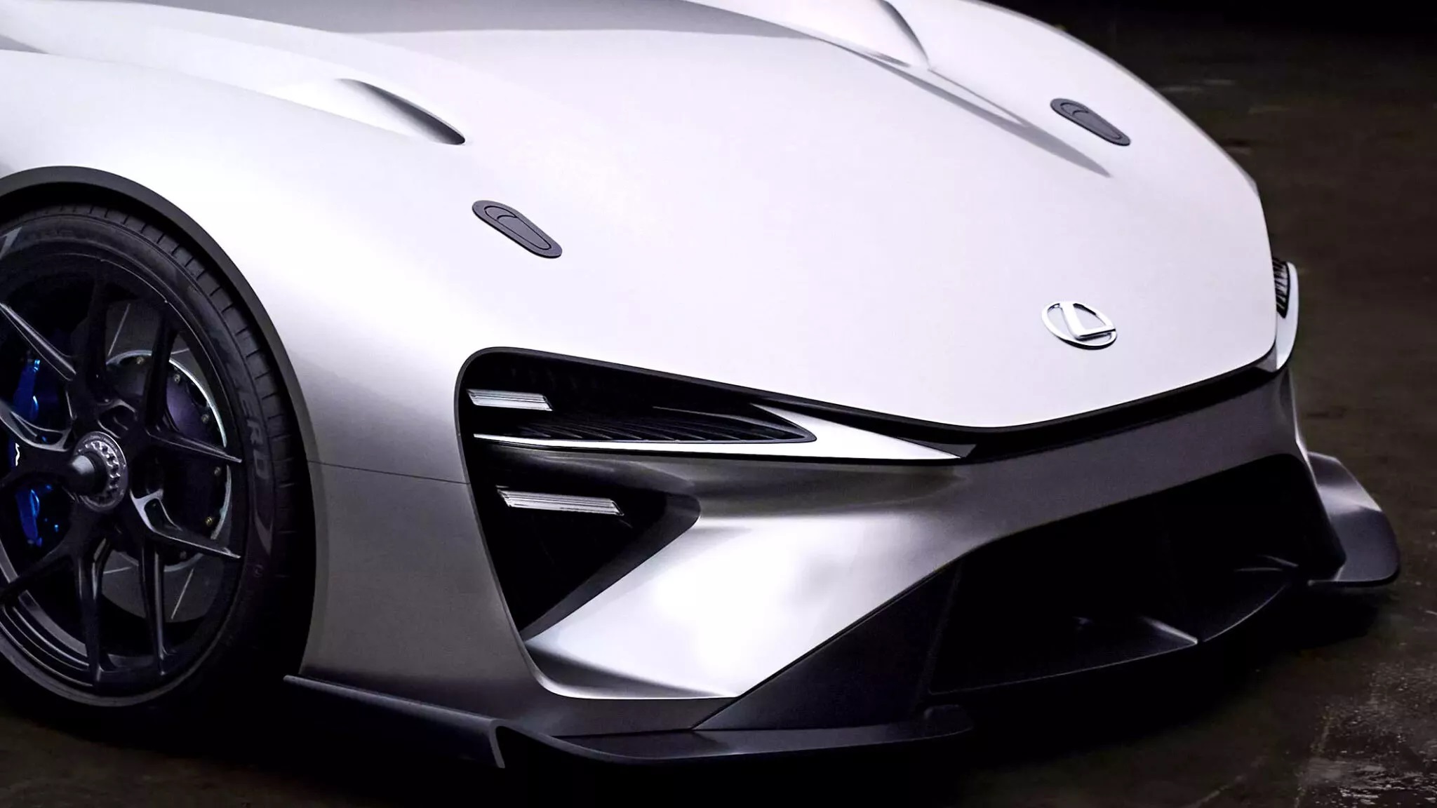 Lexus chuẩn bị ra mắt siêu xe điện LFA mới và SUV ba hàng ghế