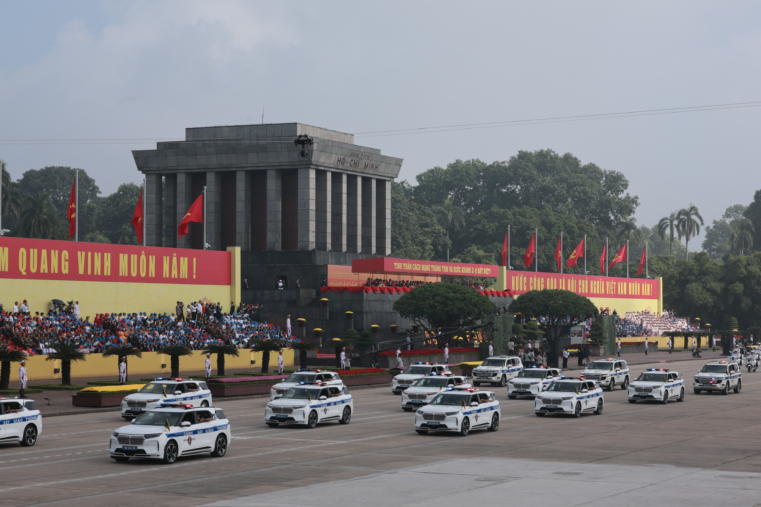 anh dieu hanh 2 9 31