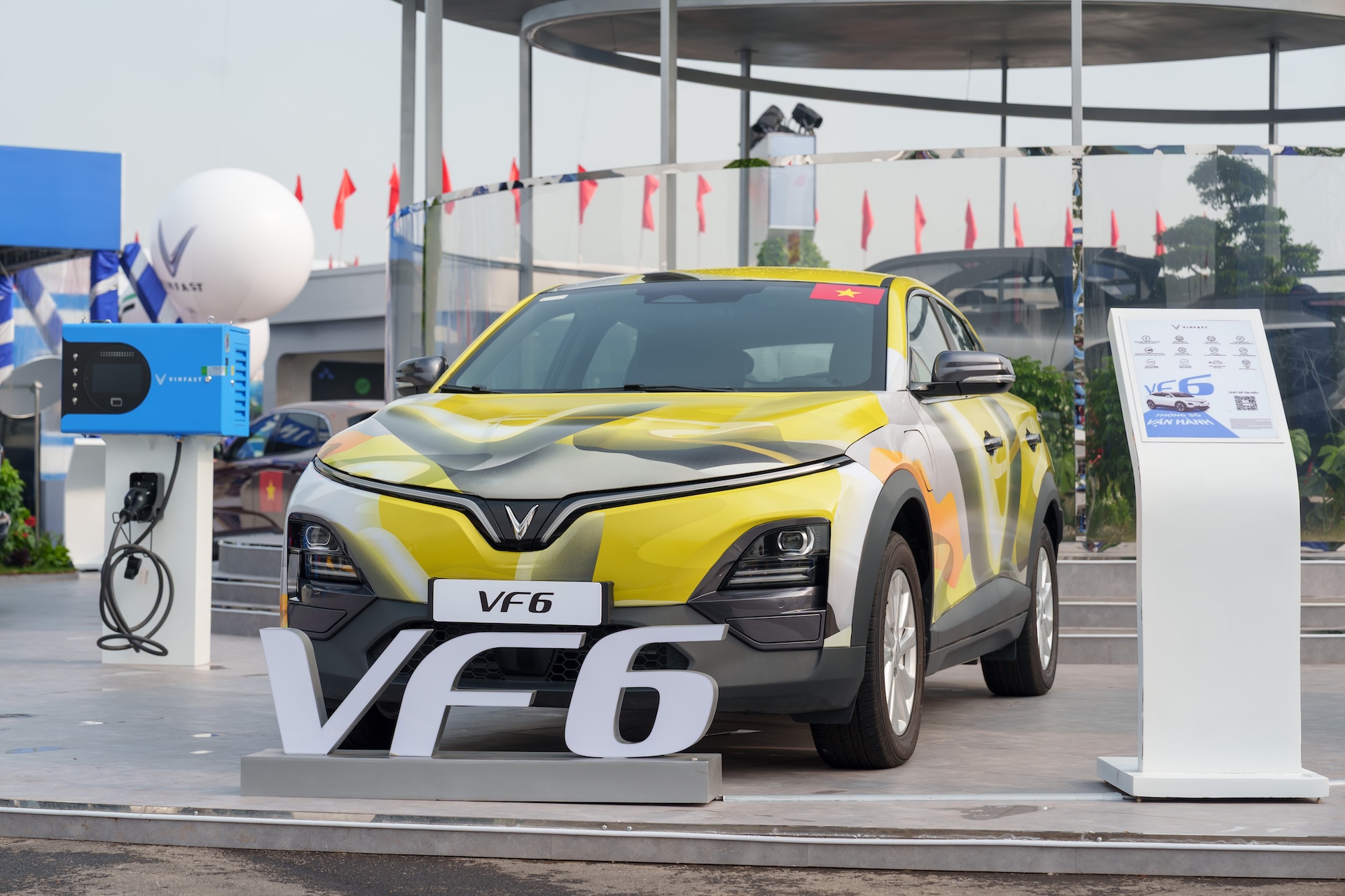 VinFast bàn giao gần 11.000 xe ô tô điện trong tháng 8 