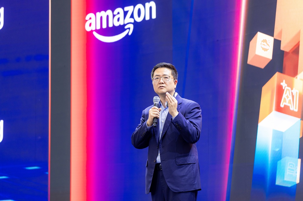 anh 2ong jim yang giam doc phat trien thi truong chau a thai binh duong cua amazon global selling